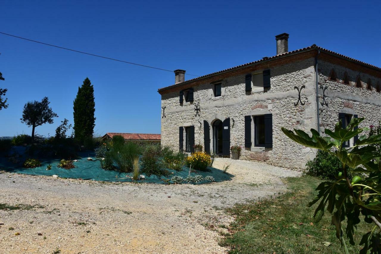 Domaine De Calbiac Bed & Breakfast Dolmayrac Exterior photo